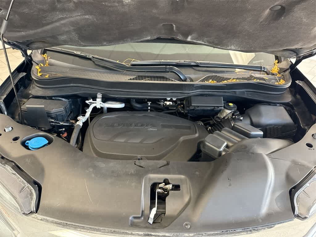 Thumbnail: 2021 Honda Pilot - 15