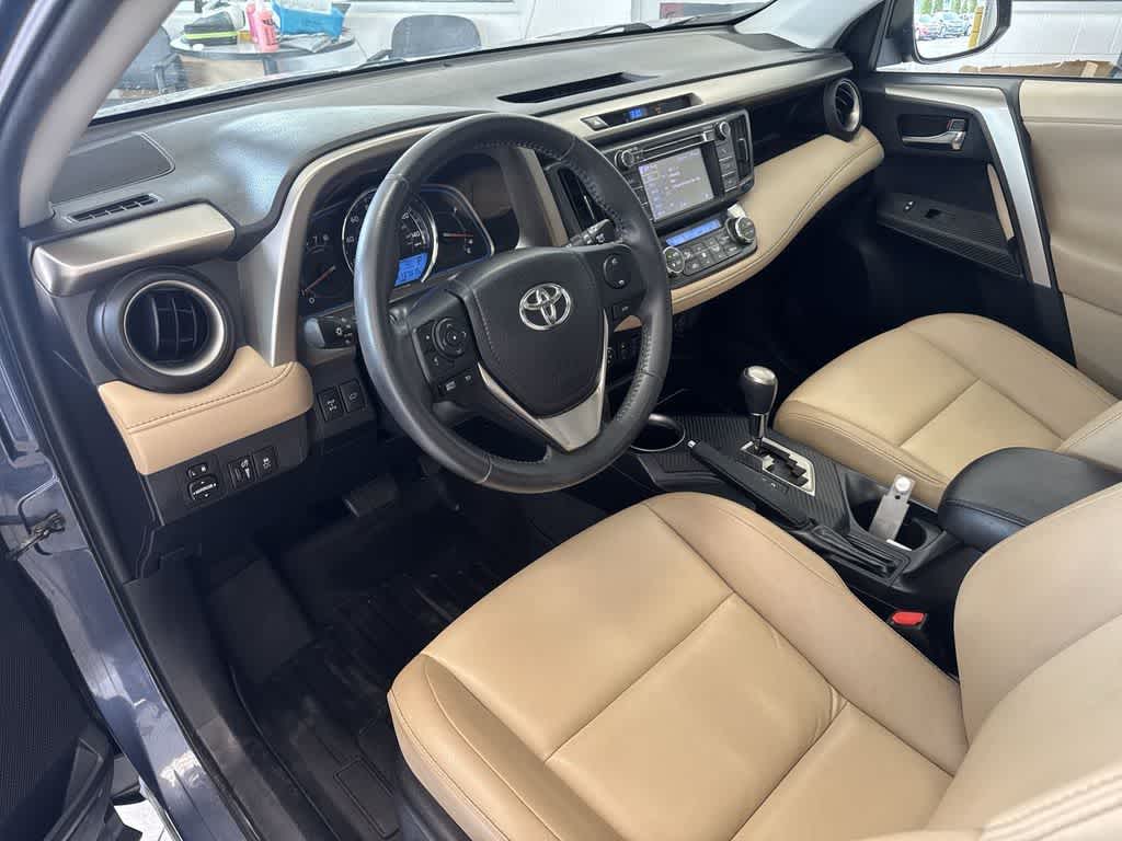 Thumbnail: 2013 Toyota RAV4 - 10