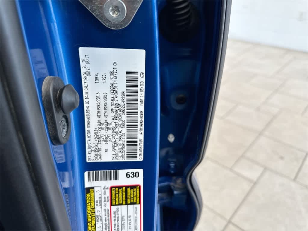 Thumbnail: 2017 Toyota Tacoma - 38