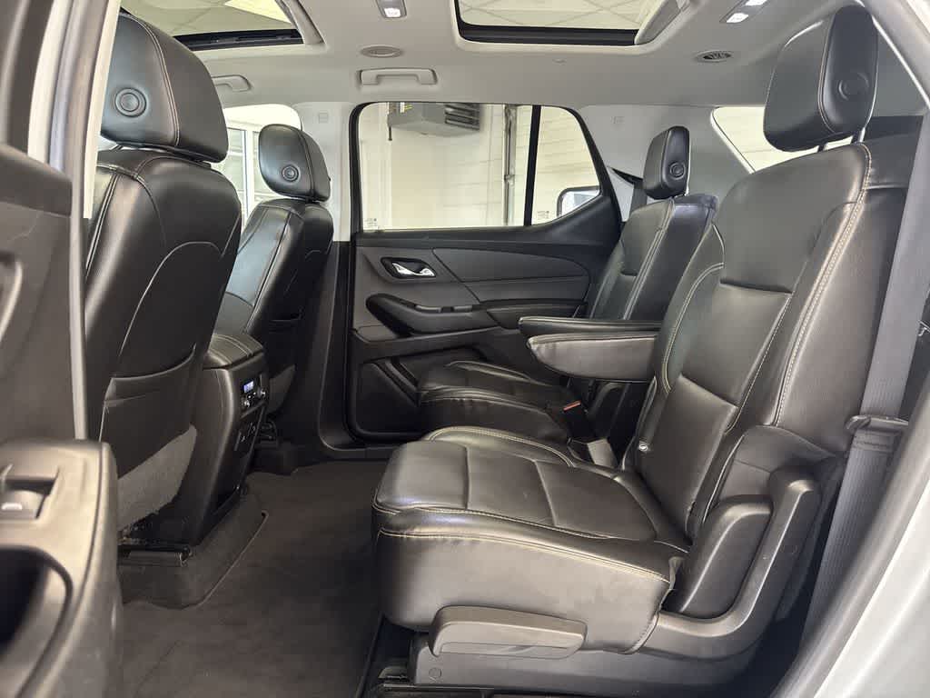 Thumbnail: 2018 Chevrolet Traverse - 21