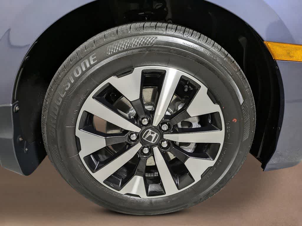 Thumbnail: 2026 Honda Odyssey - 9