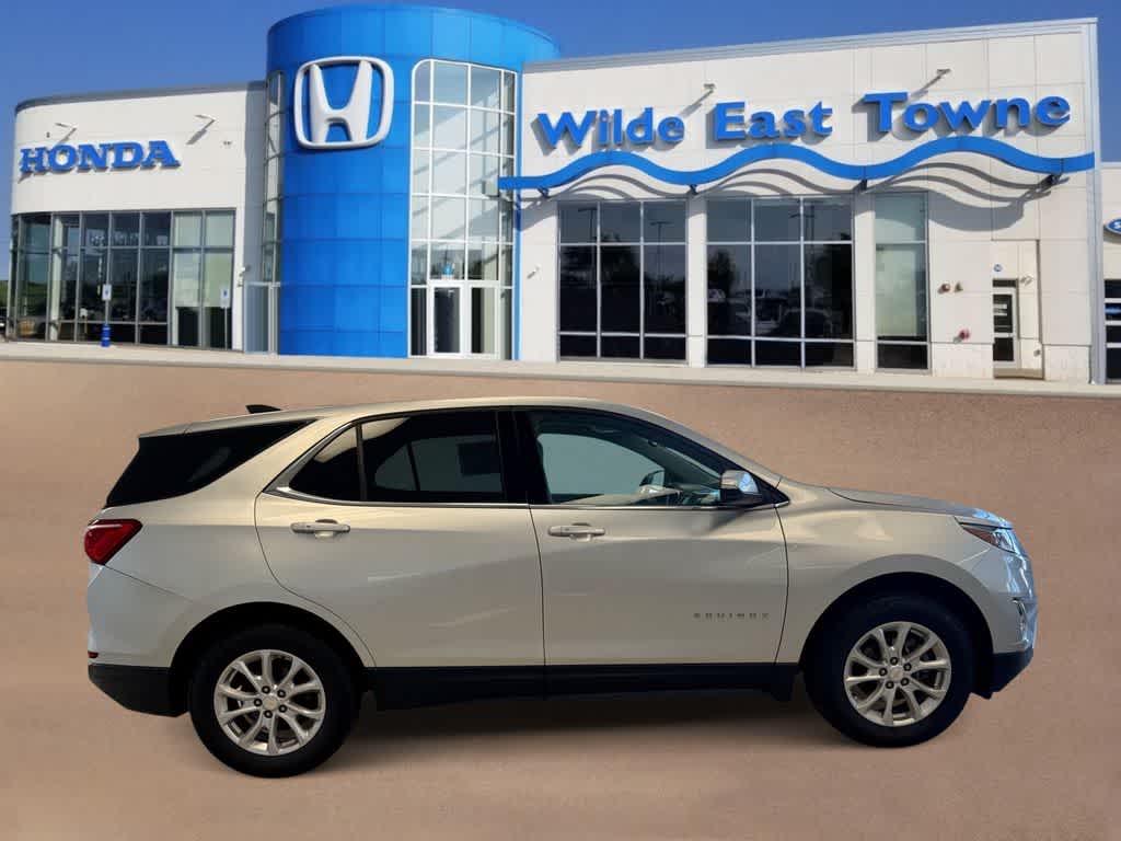 Thumbnail: 2019 Chevrolet Equinox - 9