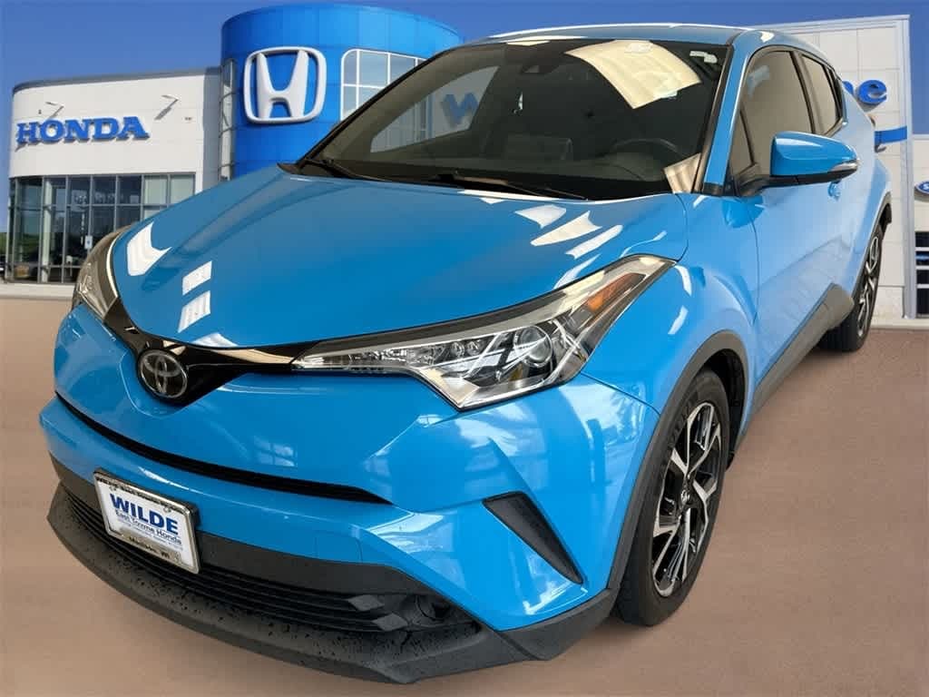 Used 2019 Toyota C-HR XLE SUV