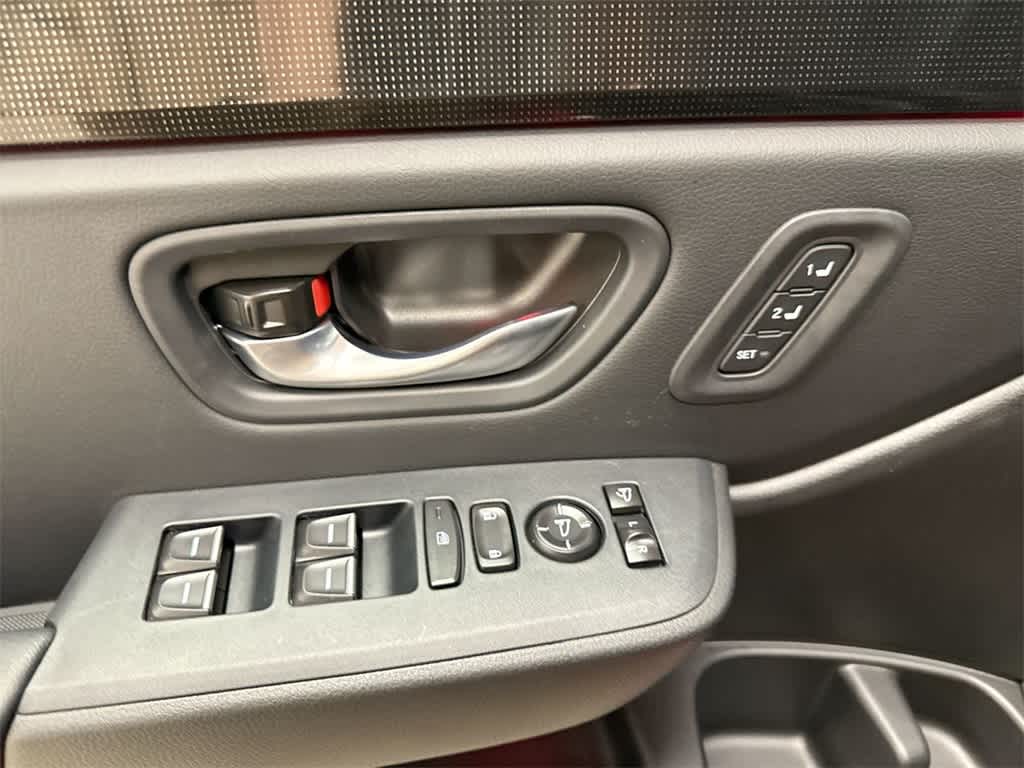 Thumbnail: 2025 Honda Pilot - 18