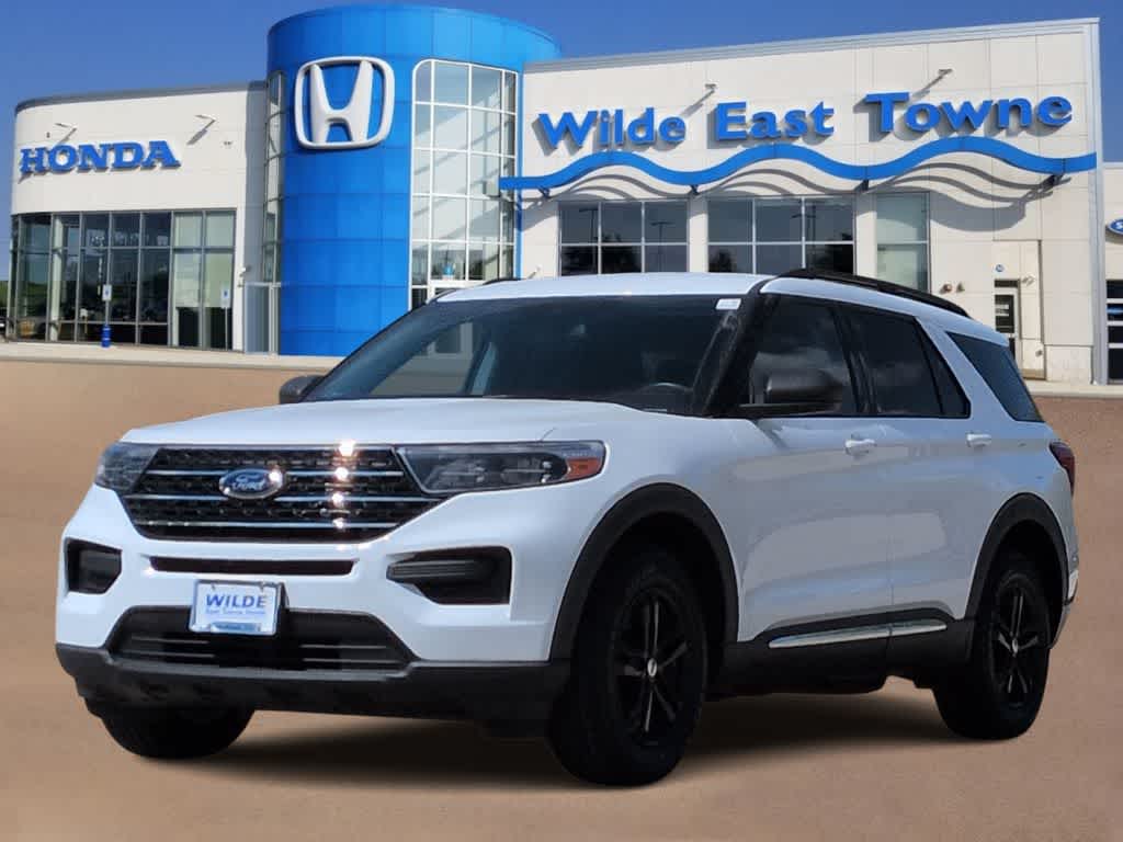 Thumbnail: 2020 Ford Explorer - 3