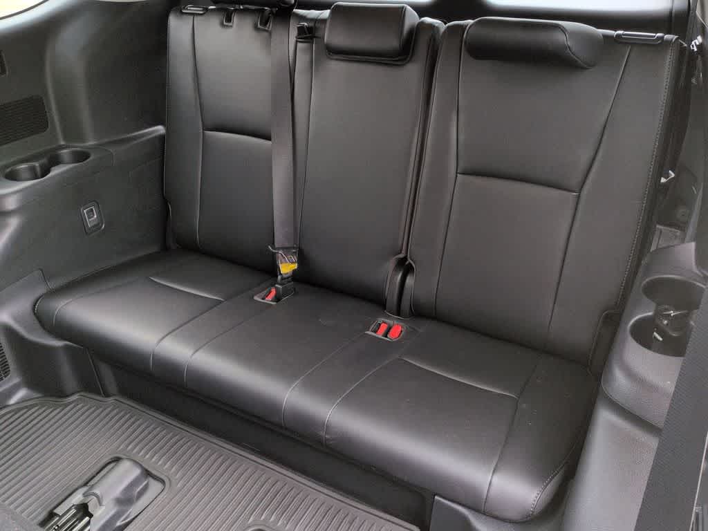 Thumbnail: 2020 Toyota Highlander - 22