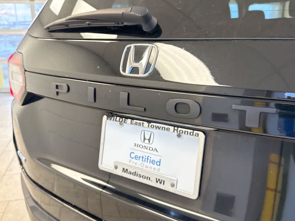 Thumbnail: 2023 Honda Pilot - 13