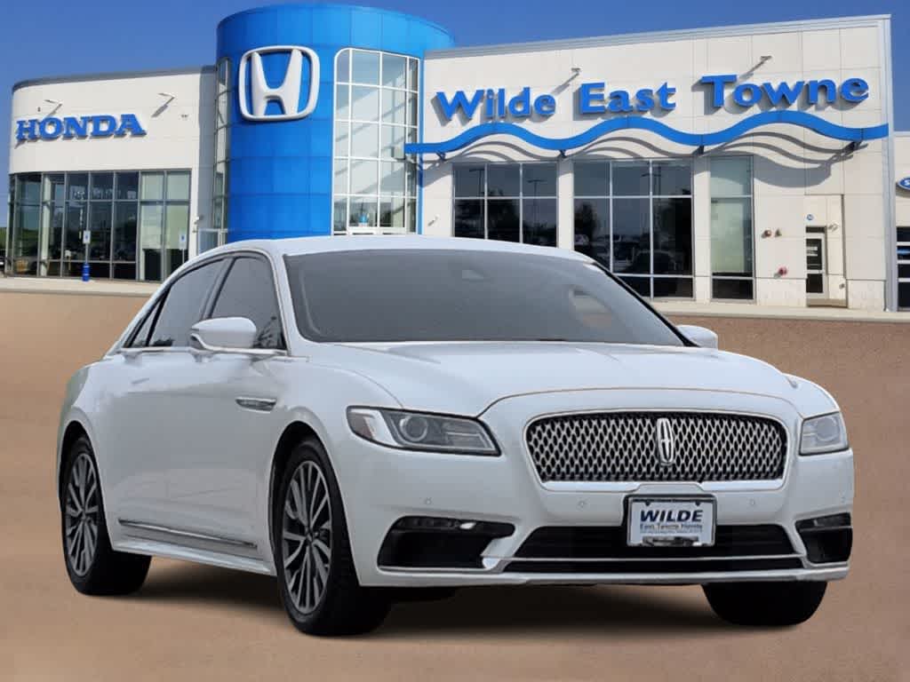 Thumbnail: 2019 Lincoln Continental - 2