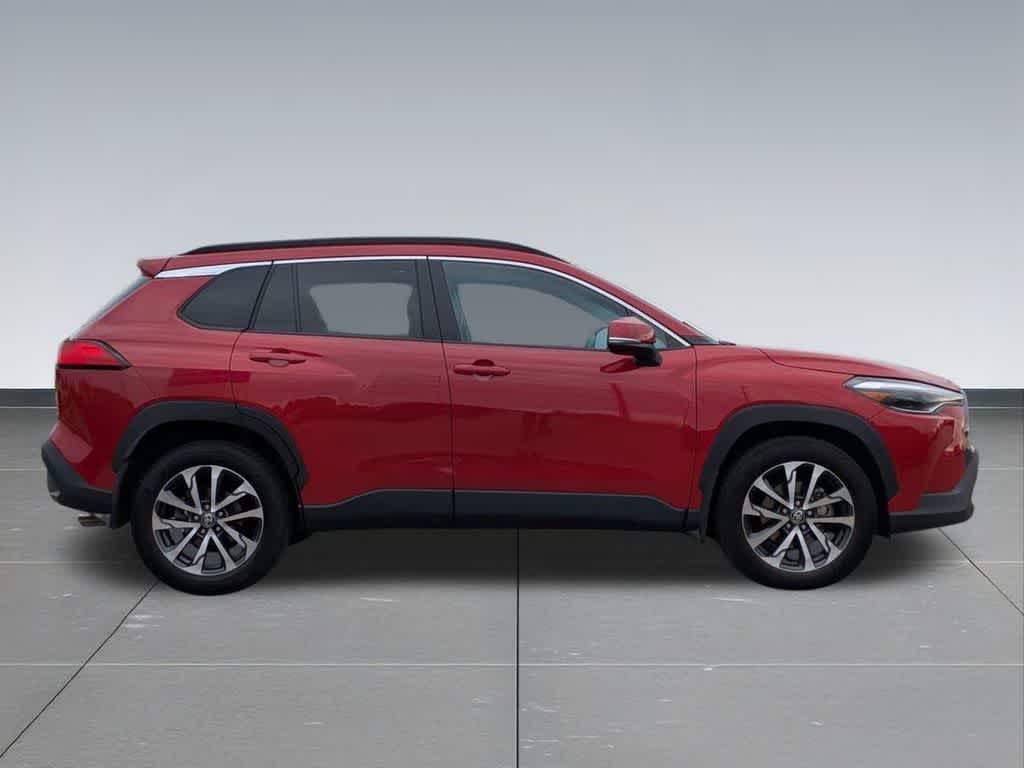Thumbnail: 2022 Toyota Corolla Cross - 8