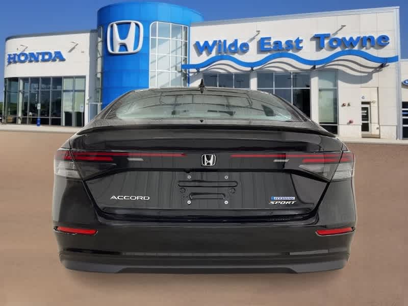 2025 Honda Accord Hybrid Sport photo 3