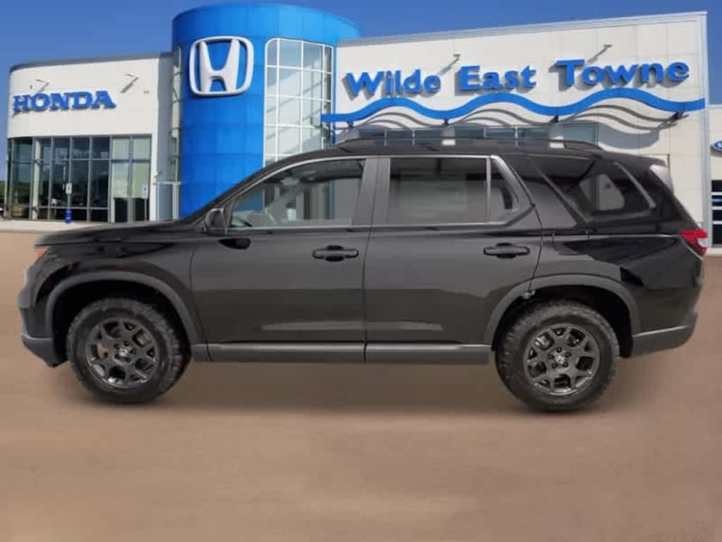 New 2025 Honda Pilot TrailSport SUV