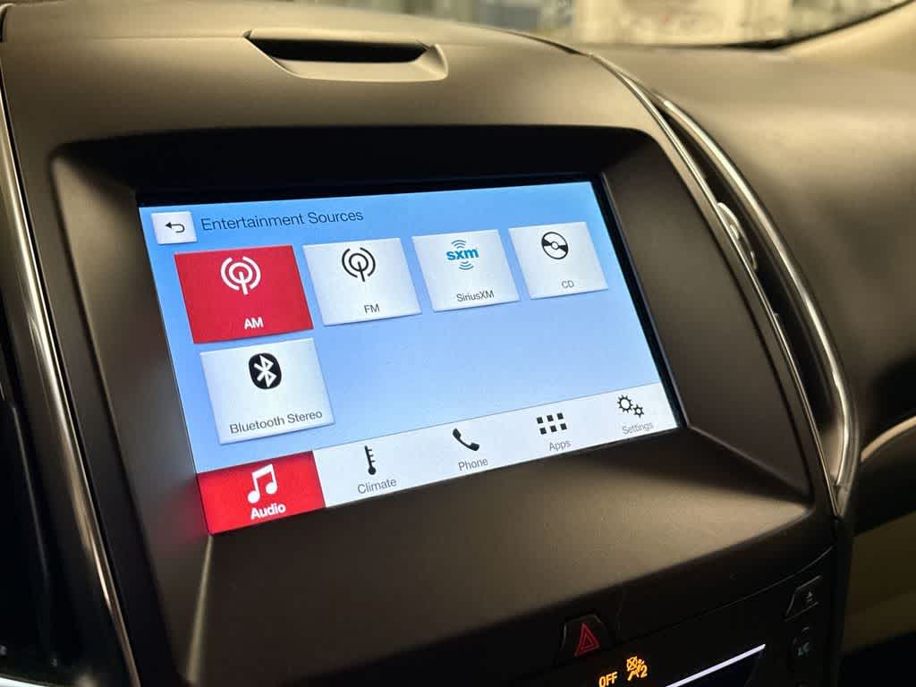 Thumbnail: 2019 Ford Edge - 32