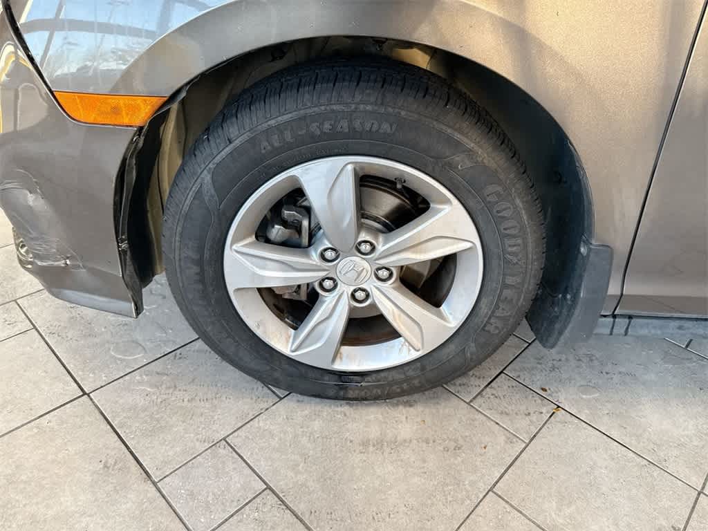 Thumbnail: 2018 Honda Odyssey - 13