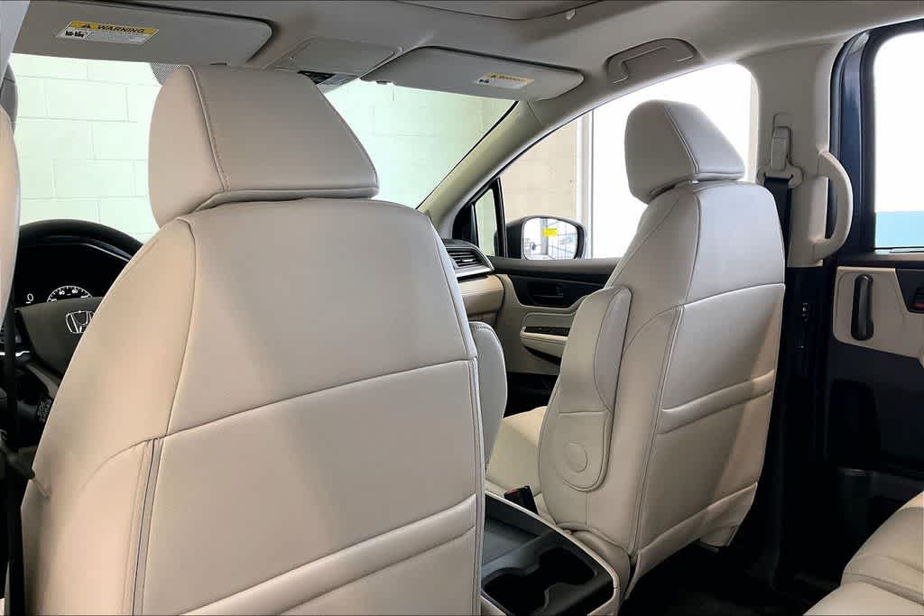 Thumbnail: 2026 Honda Odyssey - 13