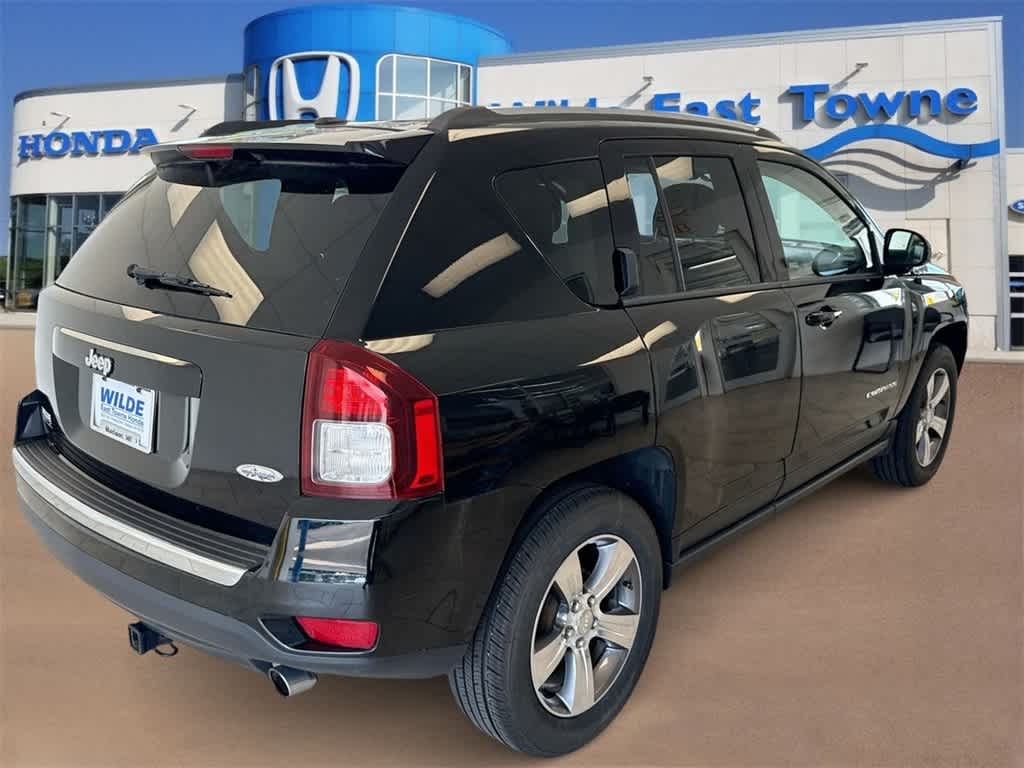Thumbnail: 2017 Jeep Compass - 8