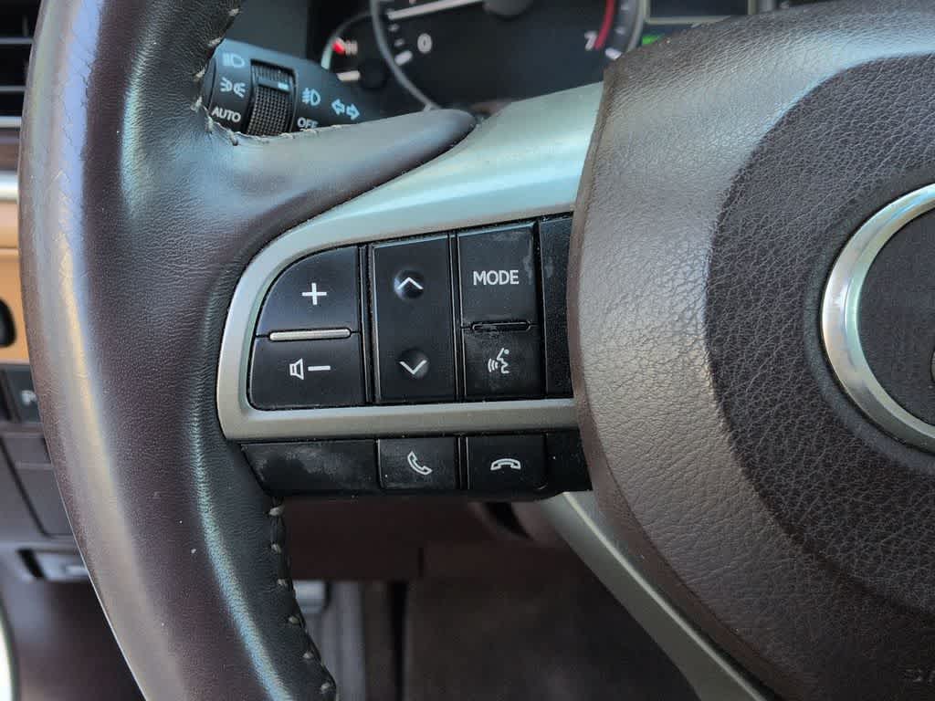 Thumbnail: 2016 Lexus ES - 25