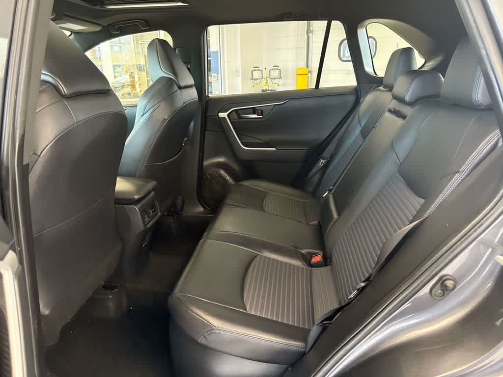 Thumbnail: 2020 Toyota RAV4 - 22