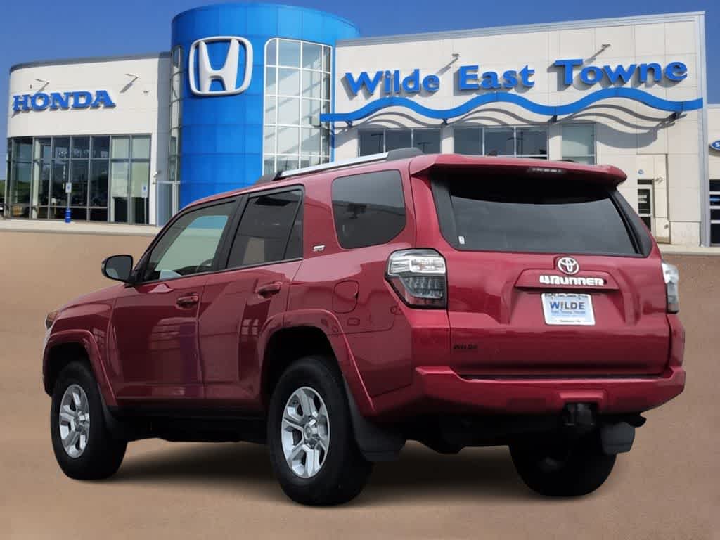 Thumbnail: 2019 Toyota 4Runner - 6