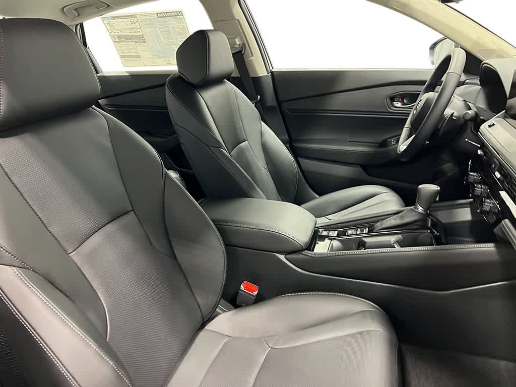 Thumbnail: 2025 Honda Accord - 32