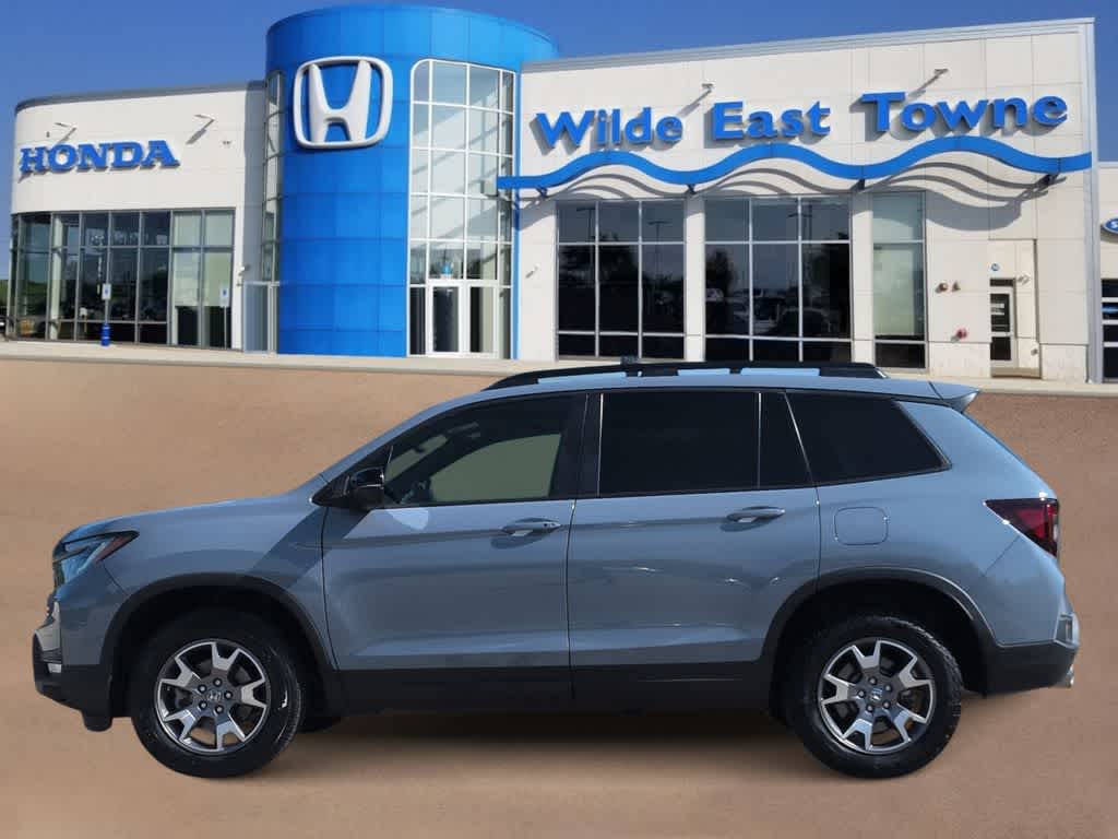 Thumbnail: 2023 Honda Passport - 5