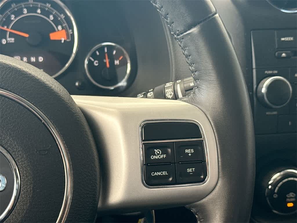 Thumbnail: 2017 Jeep Compass - 26