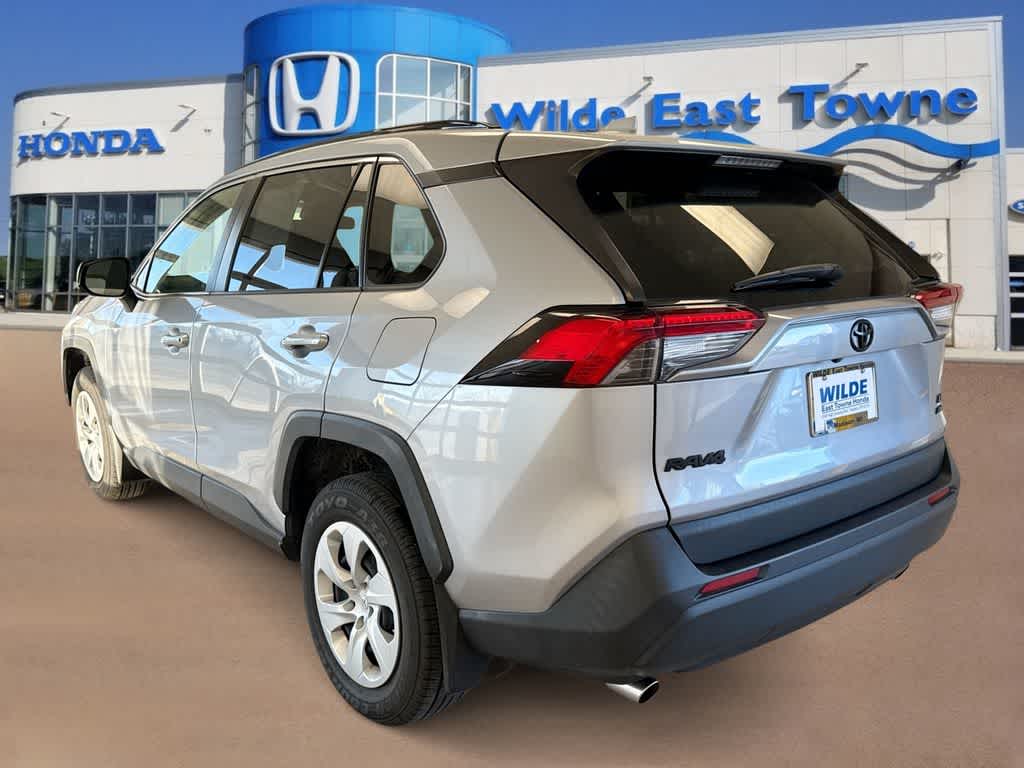 Thumbnail: 2020 Toyota RAV4 - 6