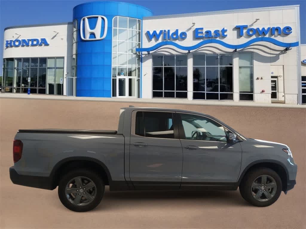 Used 2023 Honda Ridgeline RTL with VIN 5FPYK3F50PB026344 for sale in Madison, WI