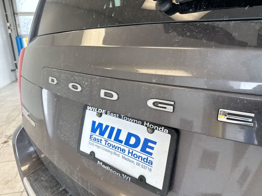 Thumbnail: 2015 Dodge Grand Caravan - 14