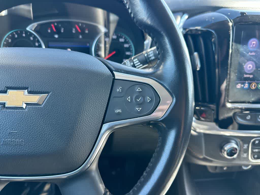 Thumbnail: 2020 Chevrolet Traverse - 32