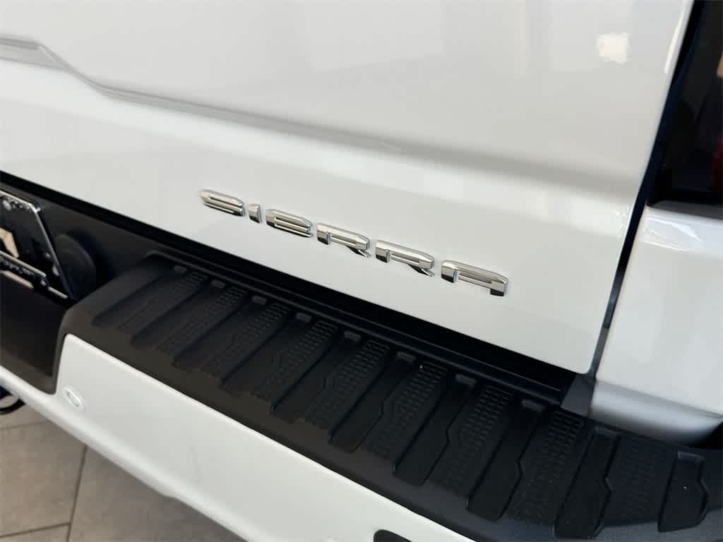 Thumbnail: 2024 GMC Sierra 1500 - 13