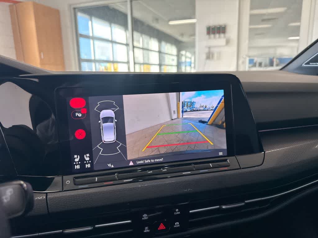 Thumbnail: 2024 Volkswagen Golf - 31