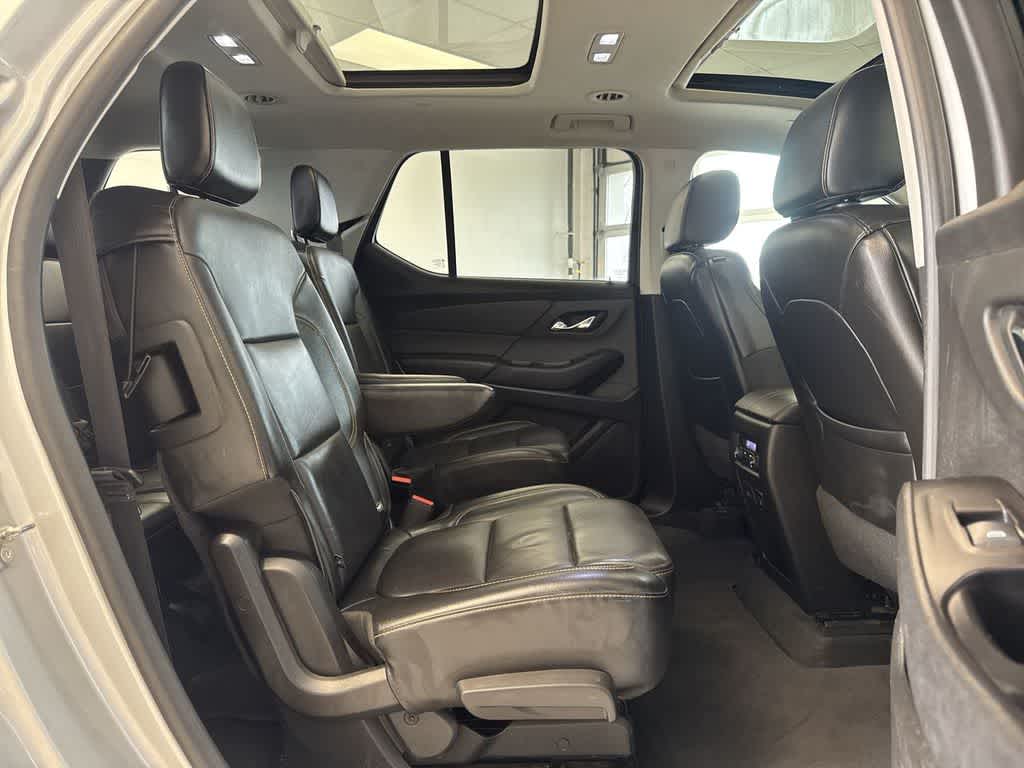 Thumbnail: 2018 Chevrolet Traverse - 22