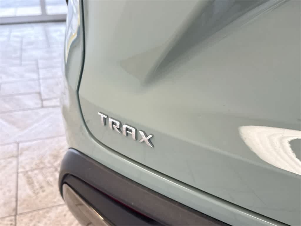 Thumbnail: 2024 Chevrolet Trax - 13