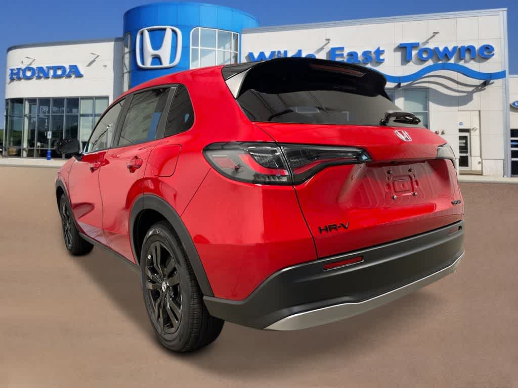 Thumbnail: 2027 Honda HR-V - 3