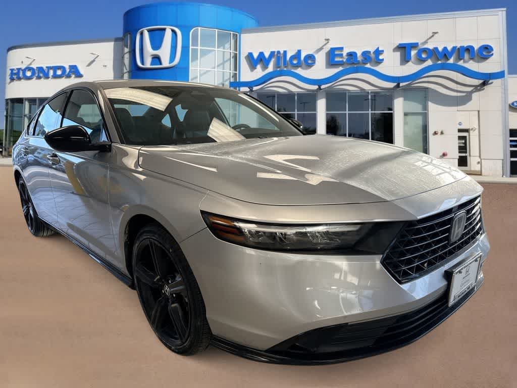 Thumbnail: 2023 Honda Accord - 2