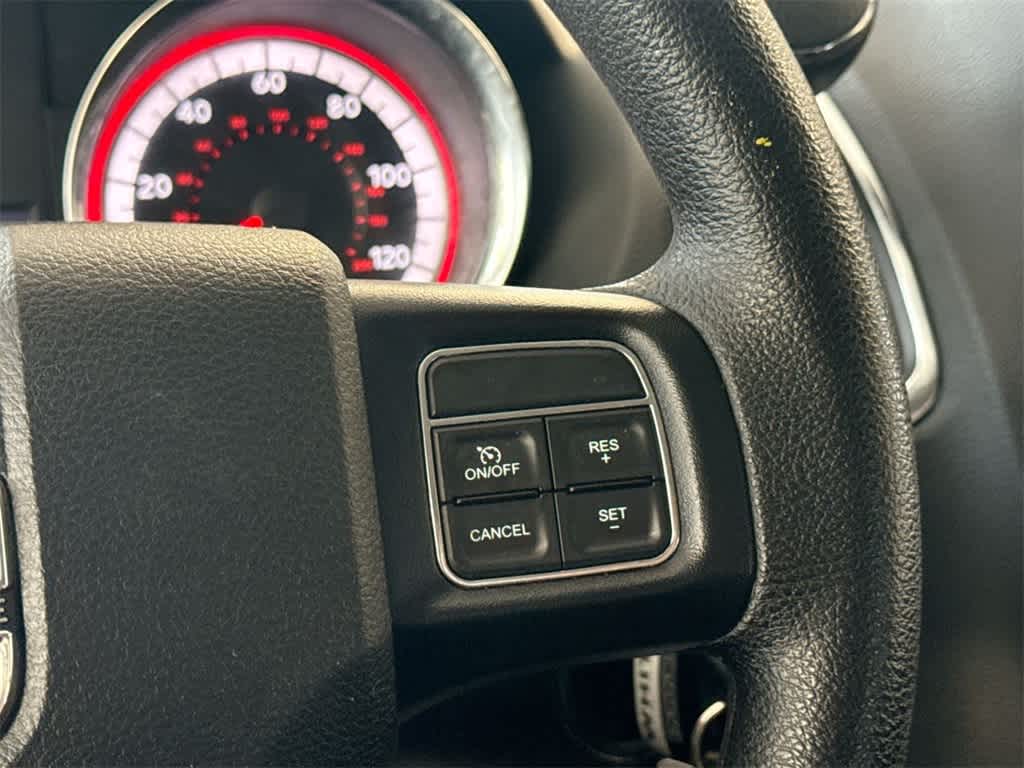 Thumbnail: 2015 Dodge Grand Caravan - 25