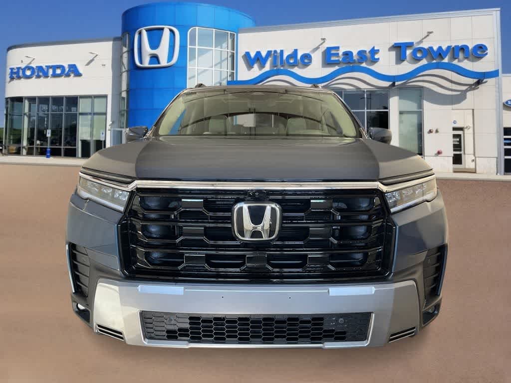 Thumbnail: 2026 Honda Pilot - 10