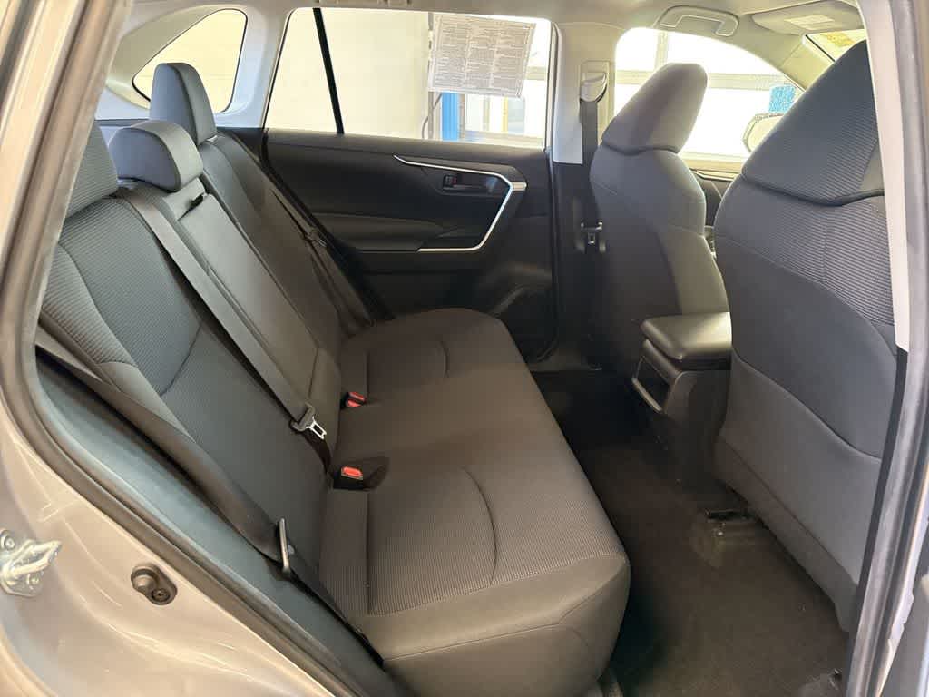 Thumbnail: 2020 Toyota RAV4 - 22