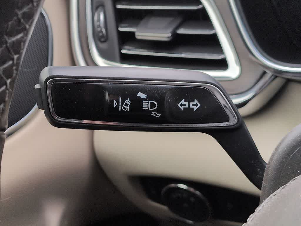 Thumbnail: 2019 Lincoln Continental - 26