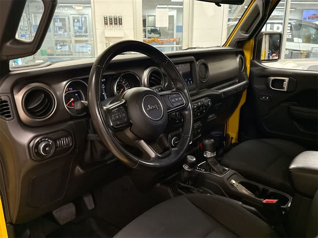 Thumbnail: 2020 Jeep Wrangler - 10