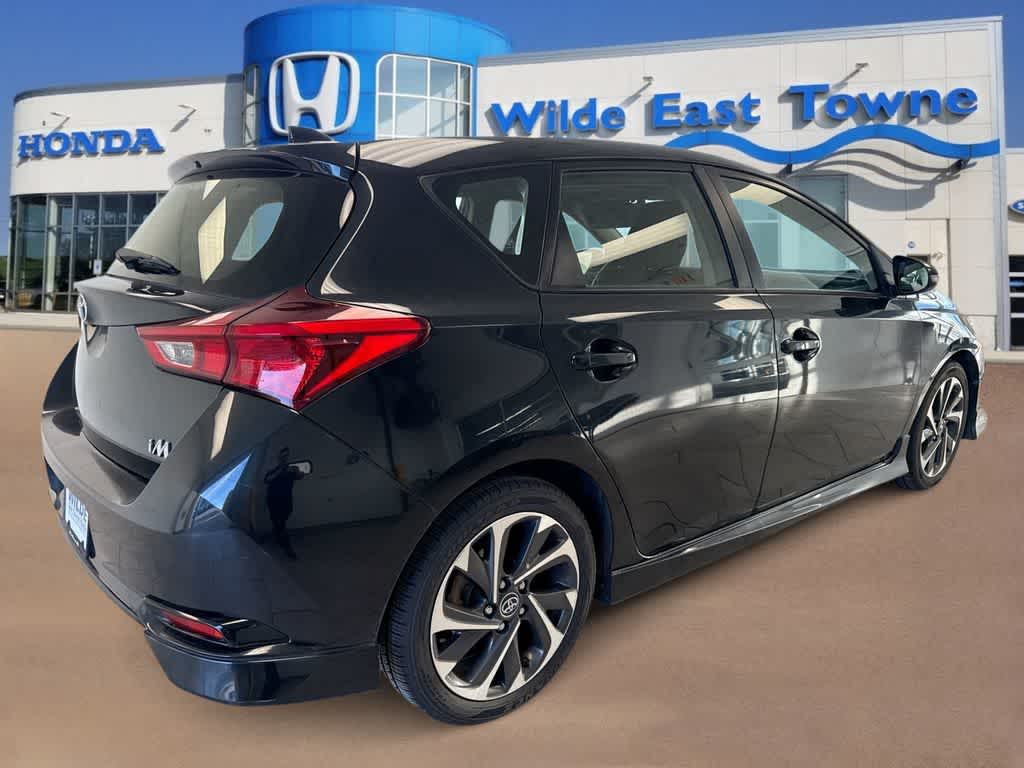 Thumbnail: 2017 Toyota Corolla iM - 8