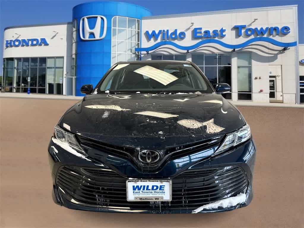 Thumbnail: 2020 Toyota Camry - 3