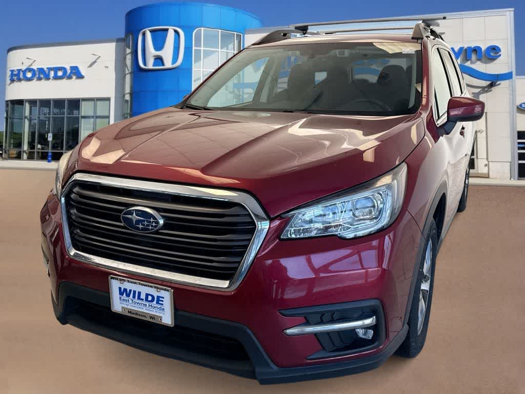 2019 Subaru Ascent Premium -
                  Madison, WI