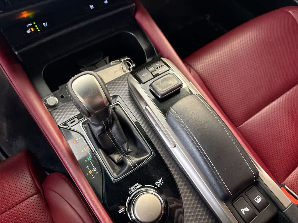 Thumbnail: 2018 Lexus GS - 34