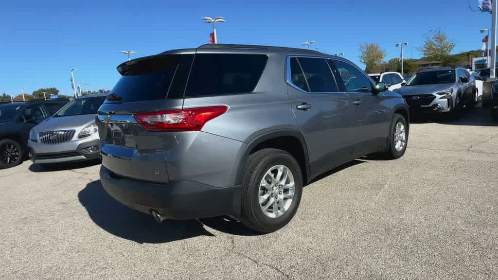 Thumbnail: 2020 Chevrolet Traverse - 8