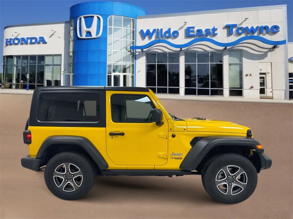 Thumbnail: 2020 Jeep Wrangler - 9