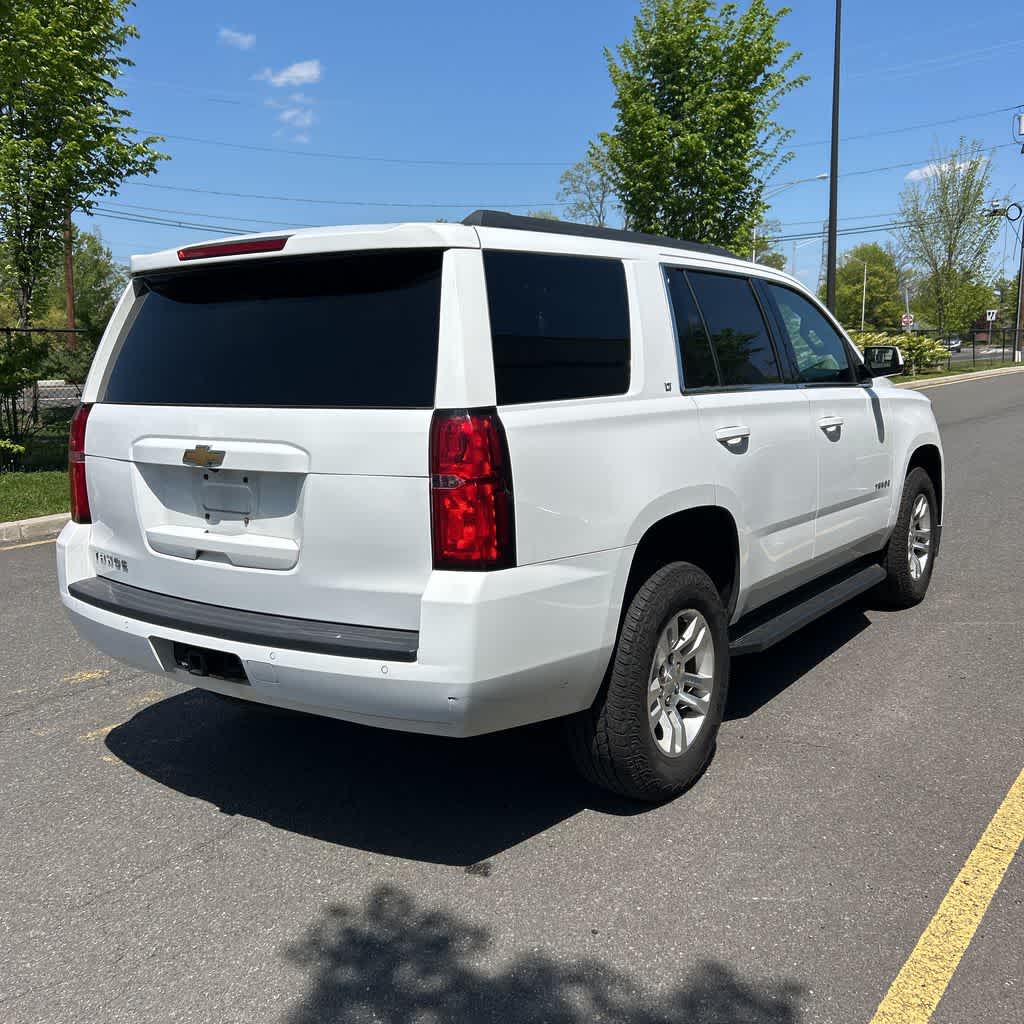 Thumbnail: 2018 Chevrolet Tahoe - 3