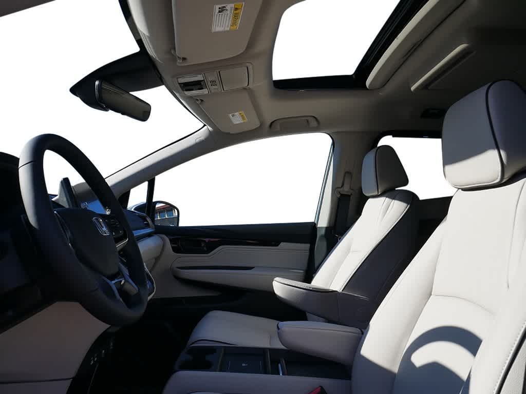 Thumbnail: 2026 Honda Odyssey - 10