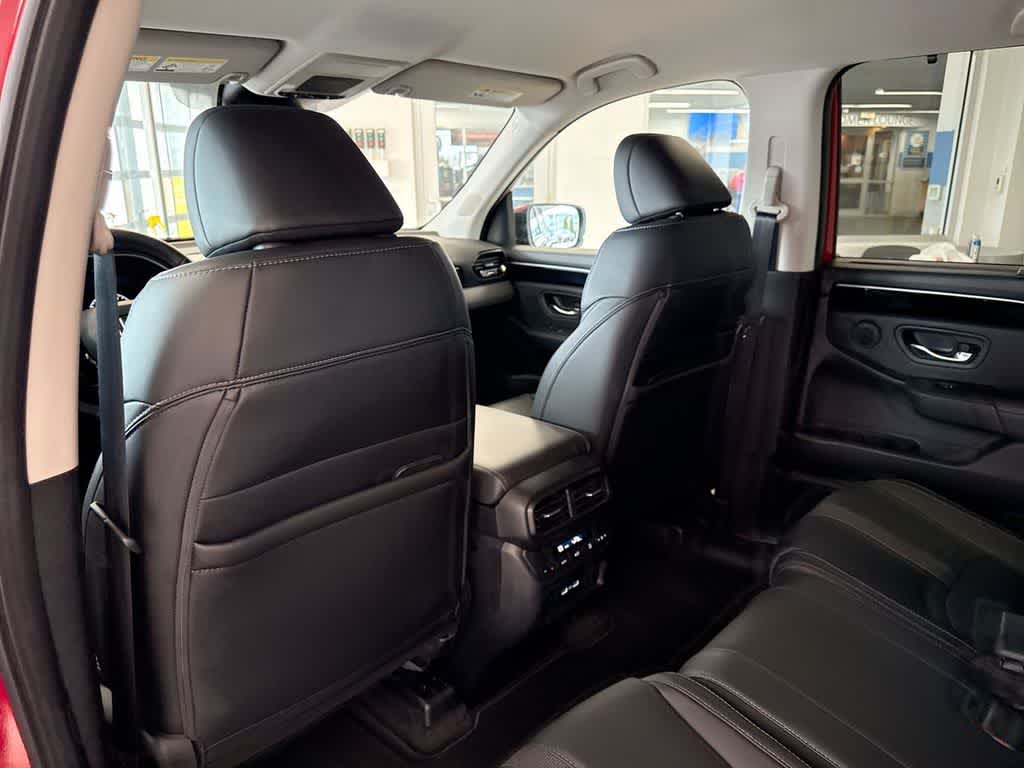 Thumbnail: 2023 Honda Pilot - 21