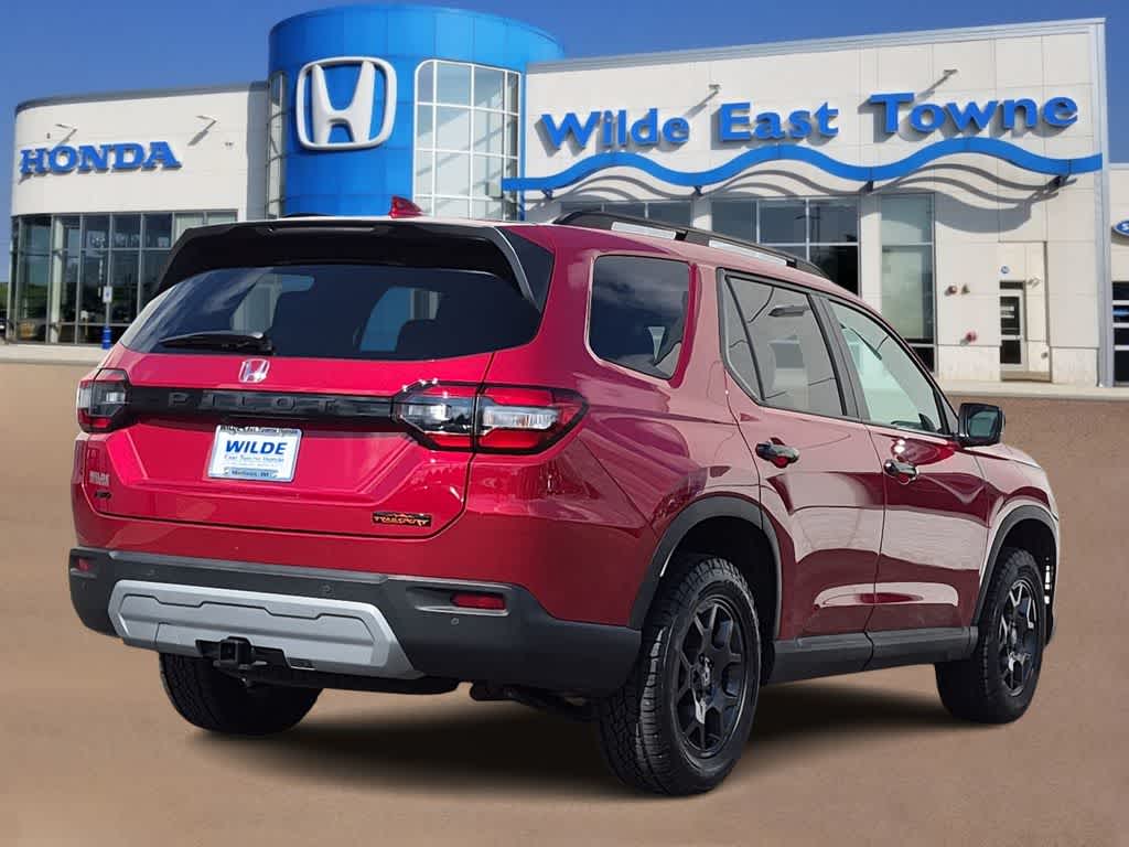 Thumbnail: 2025 Honda Pilot - 8